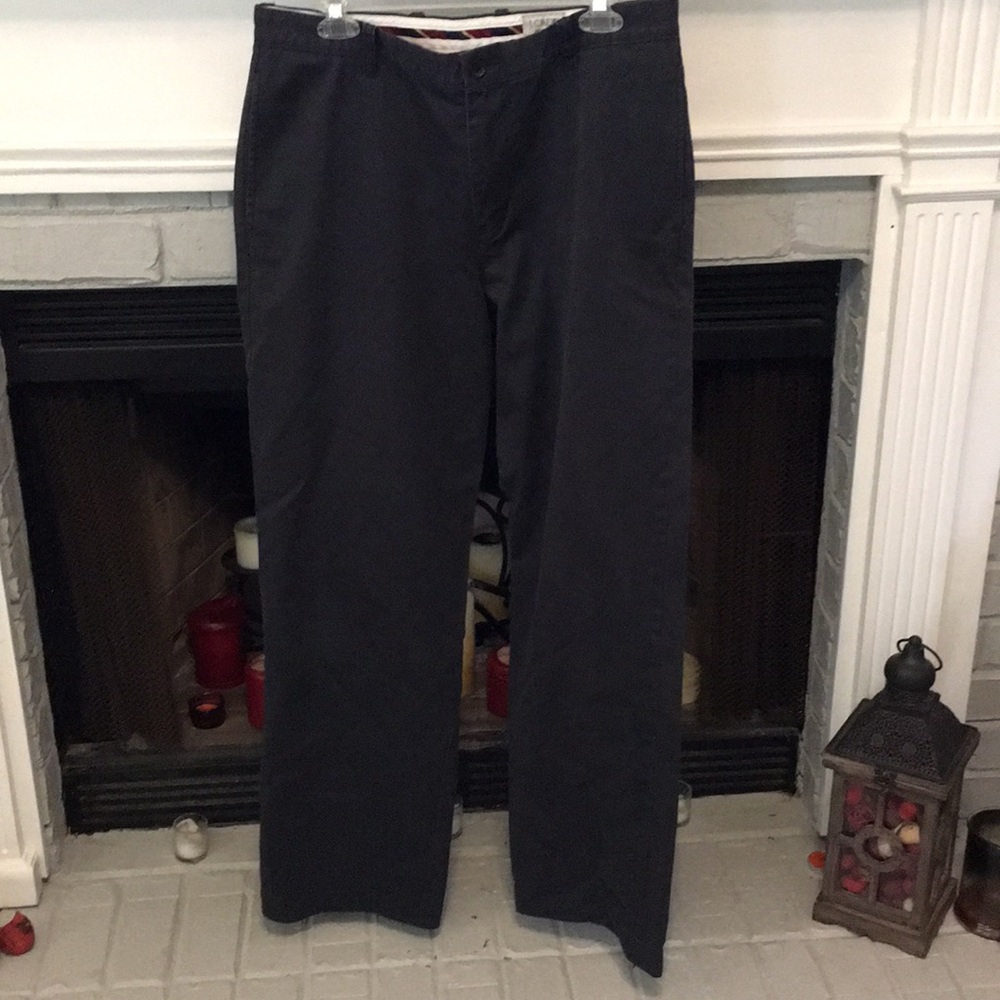 Men’s J. Crew Essential Navy Pants; 33w Relaxed
